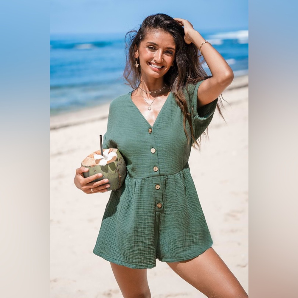 CUPSHE Green Crinkle Front Button Wide Leg Romper